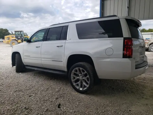 1GNSKHKC1GR287600 2016 CHEVROLET SUBURBAN - Image 2