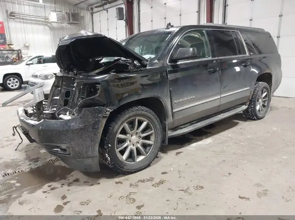 1GNSKHKC1GR362912 2016 CHEVROLET SUBURBAN - Image 2