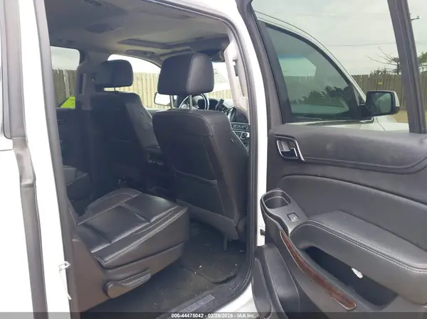 1GNSKHKC1GR416421 2016 CHEVROLET SUBURBAN - Image 8