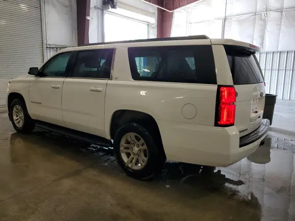 1GNSKHKC1GR460645 2016 CHEVROLET SUBURBAN - Image 2
