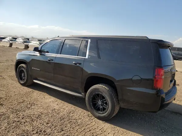 1GNSKHKC1HR121403 2017 CHEVROLET SUBURBAN - Image 2