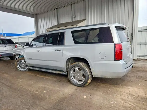1GNSKHKC1HR132062 2017 CHEVROLET SUBURBAN - Image 2