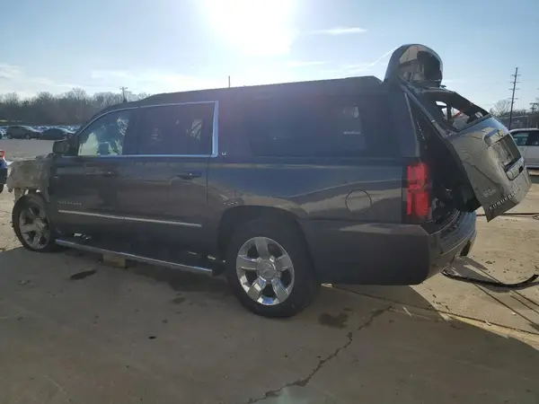 1GNSKHKC1HR140503 2017 CHEVROLET SUBURBAN - Image 2