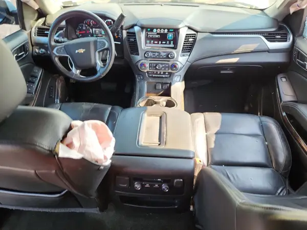 1GNSKHKC1HR162758 2017 CHEVROLET SUBURBAN - Image 8