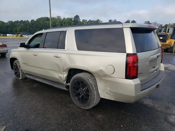 1GNSKHKC1HR186512 2017 CHEVROLET SUBURBAN - Image 2
