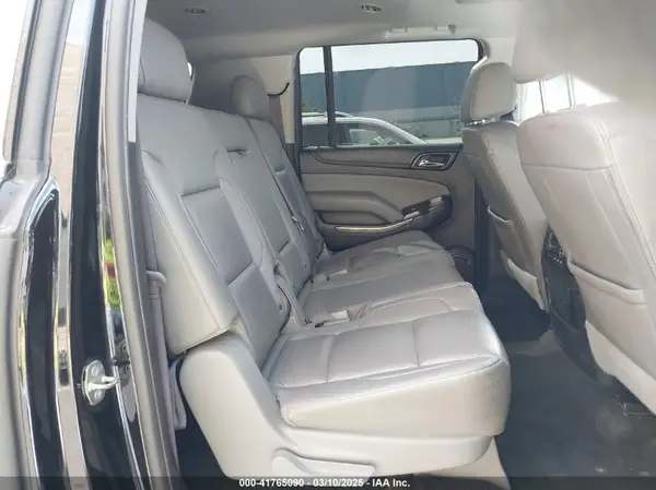 1GNSKHKC1HR202658 2017 CHEVROLET SUBURBAN - Image 8