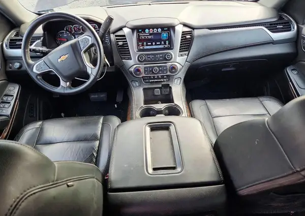 1GNSKHKC1HR204040 2017 CHEVROLET SUBURBAN - Image 8