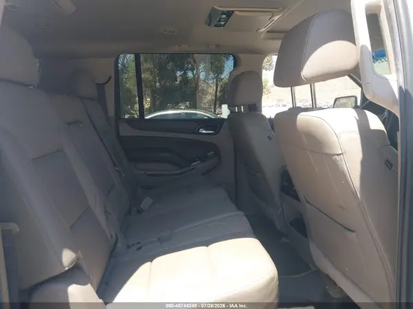 1GNSKHKC1HR297304 2017 CHEVROLET SUBURBAN - Image 8