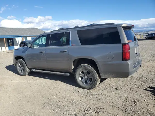 1GNSKHKC1HR313341 2017 CHEVROLET SUBURBAN - Image 2