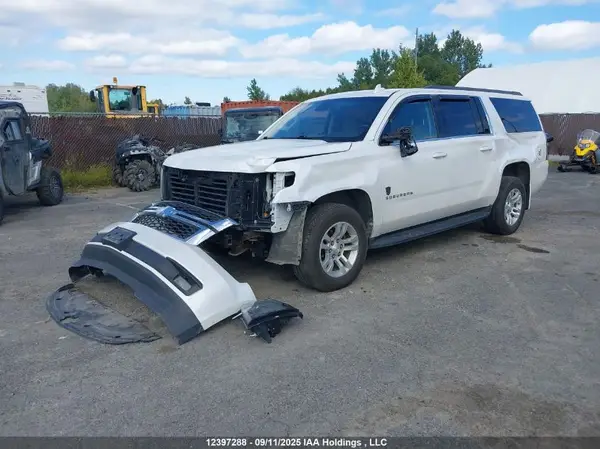 1GNSKHKC1HR358148 2017 CHEVROLET SUBURBAN - Image 2