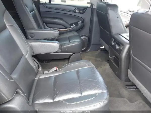 1GNSKHKC1HR390467 2017 CHEVROLET SUBURBAN - Image 8