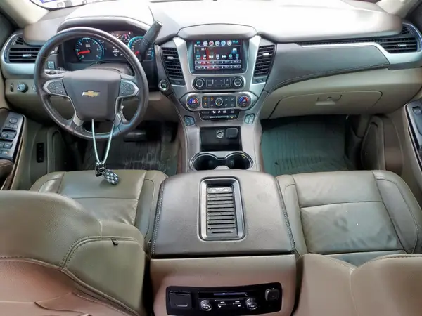1GNSKHKC1HR403721 2017 CHEVROLET SUBURBAN - Image 8