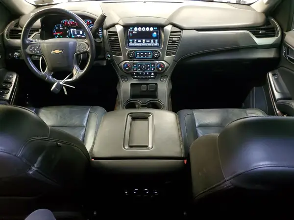 1GNSKHKC1JR285823 2018 CHEVROLET SUBURBAN - Image 8