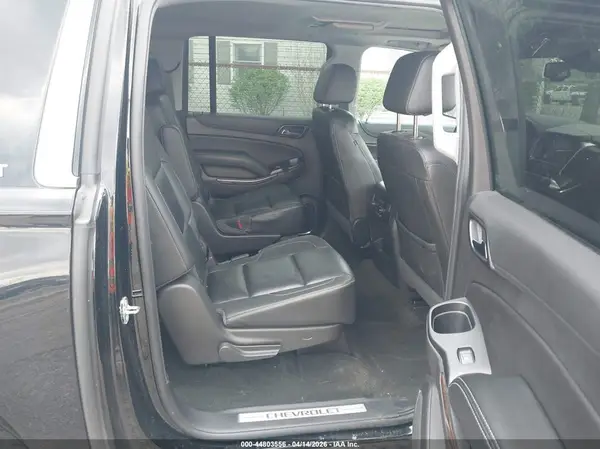 1GNSKHKC1KR102891 2019 CHEVROLET SUBURBAN - Image 8
