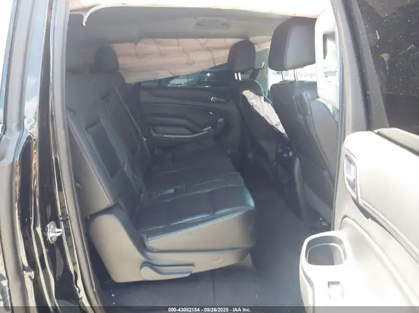 1GNSKHKC1KR174495 2019 CHEVROLET SUBURBAN - Image 8