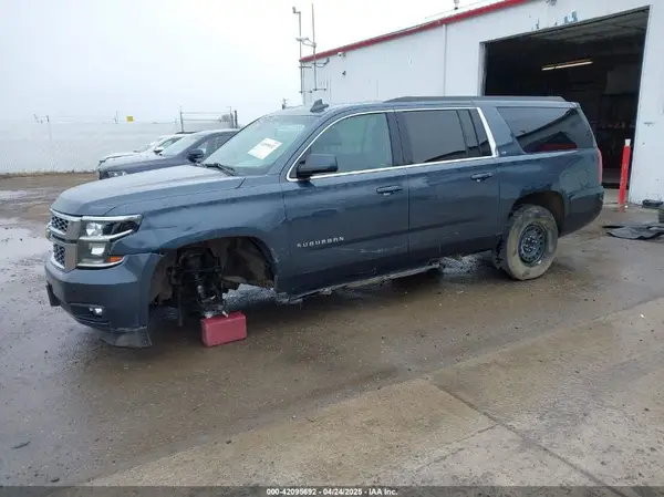 1GNSKHKC1KR241449 2019 CHEVROLET SUBURBAN - Image 2