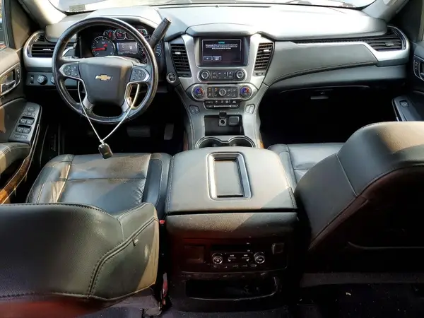 1GNSKHKC1KR247610 2019 CHEVROLET SUBURBAN - Image 8