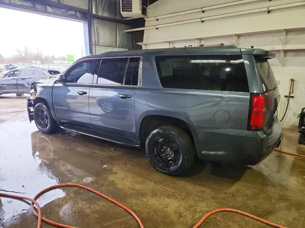 1GNSKHKC1KR314089 2019 CHEVROLET SUBURBAN - Image 2