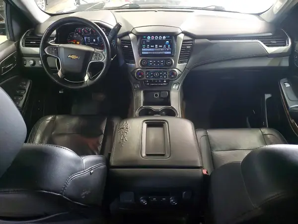 1GNSKHKC1KR345696 2019 CHEVROLET SUBURBAN - Image 8