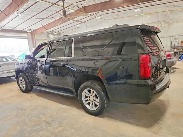 1GNSKHKC1KR352129 2019 CHEVROLET SUBURBAN - Image 2