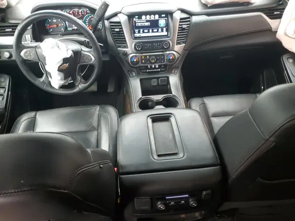 1GNSKHKC1KR371084 2019 CHEVROLET SUBURBAN - Image 8