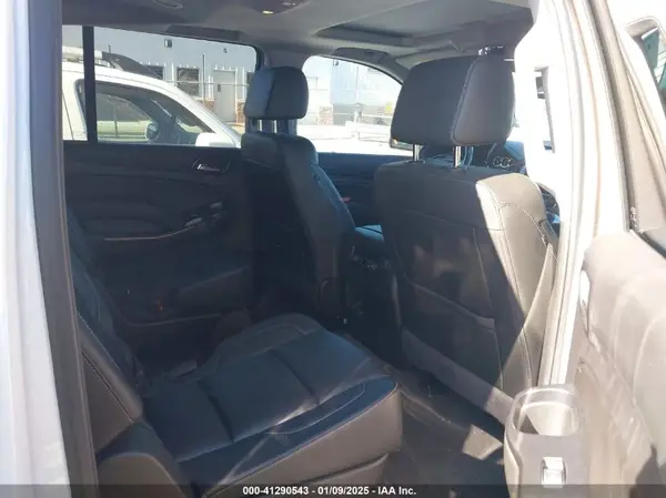 1GNSKHKC1LR202300 2020 CHEVROLET SUBURBAN - Image 8