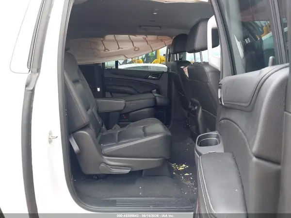 1GNSKHKC1LR304566 2020 CHEVROLET SUBURBAN - Image 8