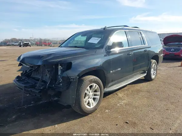 1GNSKHKC2GR256131 2016 CHEVROLET SUBURBAN - Image 2