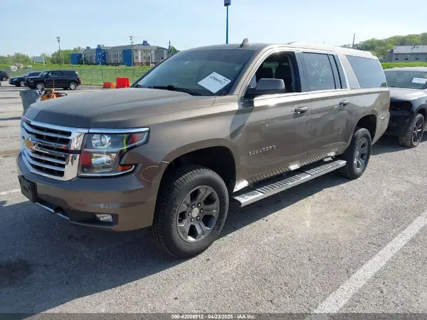 1GNSKHKC2GR289761 2016 CHEVROLET SUBURBAN - Image 2