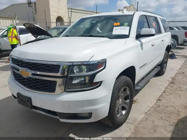 1GNSKHKC2GR454045 2016 CHEVROLET SUBURBAN - Image 2