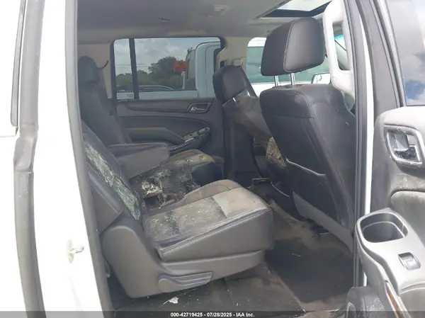 1GNSKHKC2GR454045 2016 CHEVROLET SUBURBAN - Image 8