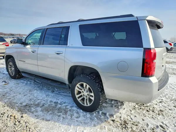 1GNSKHKC2HR152062 2017 CHEVROLET SUBURBAN - Image 2