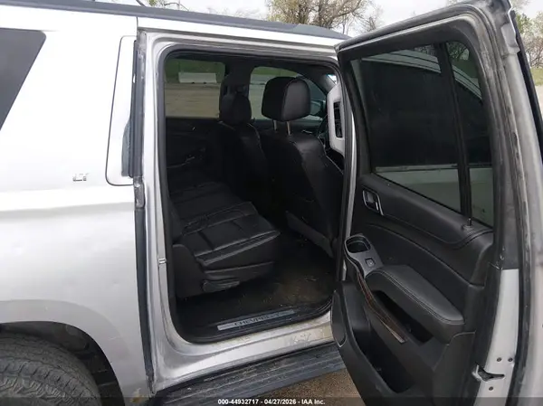 1GNSKHKC2HR159836 2017 CHEVROLET SUBURBAN - Image 8