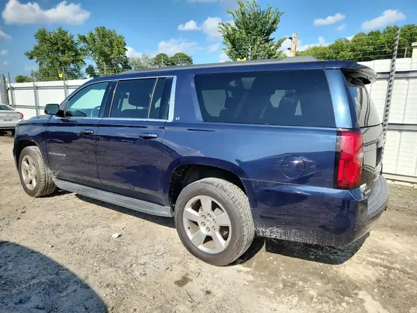 1GNSKHKC2HR161201 2017 CHEVROLET SUBURBAN - Image 2