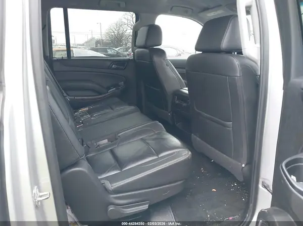 1GNSKHKC2HR183750 2017 CHEVROLET SUBURBAN - Image 8