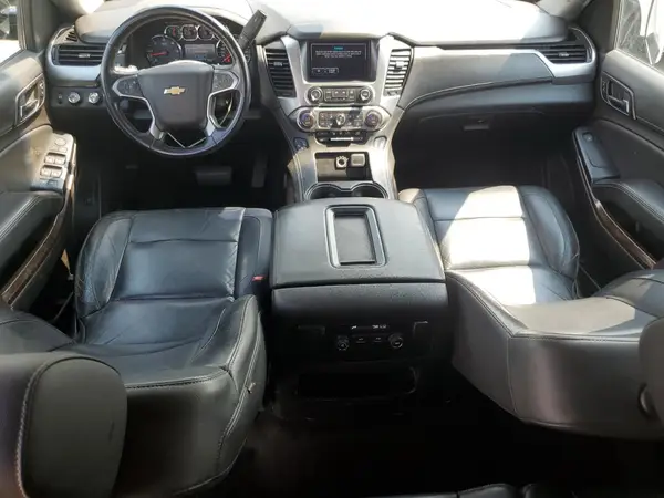 1GNSKHKC2HR224300 2017 CHEVROLET SUBURBAN - Image 8