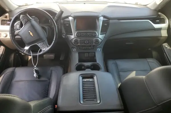 1GNSKHKC2HR332075 2017 CHEVROLET SUBURBAN - Image 8