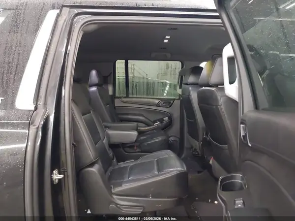 1GNSKHKC2HR356523 2017 CHEVROLET SUBURBAN - Image 8