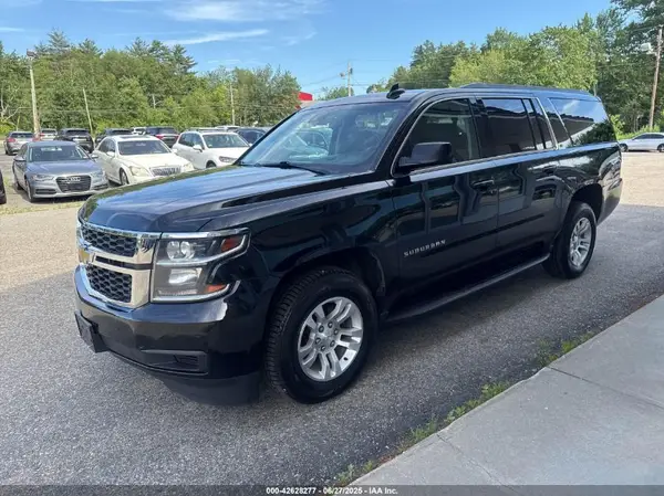 1GNSKHKC2JR110075 2018 CHEVROLET SUBURBAN - Image 2