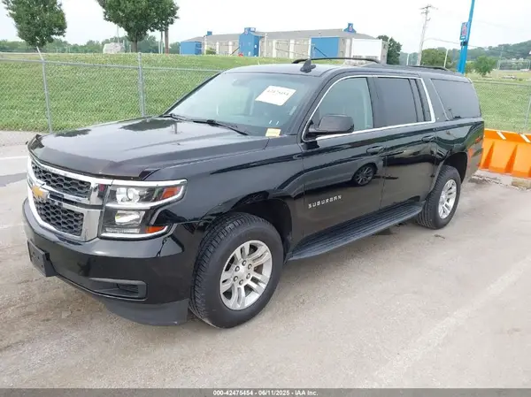1GNSKHKC2JR157624 2018 CHEVROLET SUBURBAN - Image 2