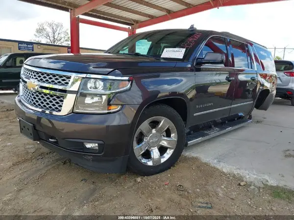 1GNSKHKC2JR190428 2018 CHEVROLET SUBURBAN - Image 2