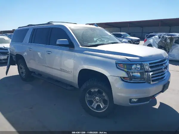 1GNSKHKC2JR306372 2018 CHEVROLET SUBURBAN - Image 1