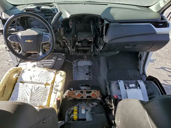 1GNSKHKC2KR109770 2019 CHEVROLET SUBURBAN - Image 8