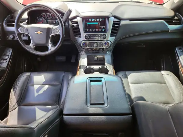 1GNSKHKC2KR122132 2019 CHEVROLET SUBURBAN - Image 8