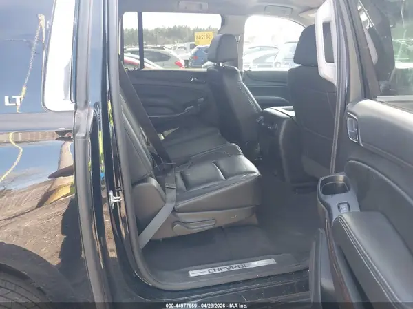 1GNSKHKC2KR143045 2019 CHEVROLET SUBURBAN - Image 8