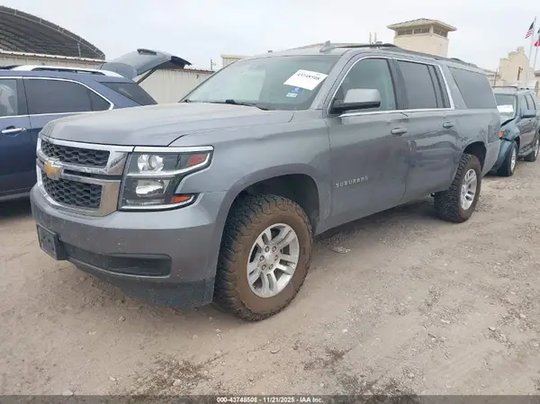 1GNSKHKC2KR144342 2019 CHEVROLET SUBURBAN - Image 2