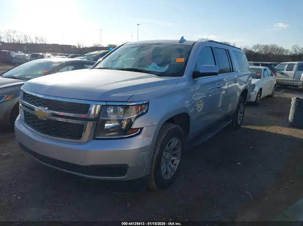 1GNSKHKC2KR193248 2019 CHEVROLET SUBURBAN - Image 2