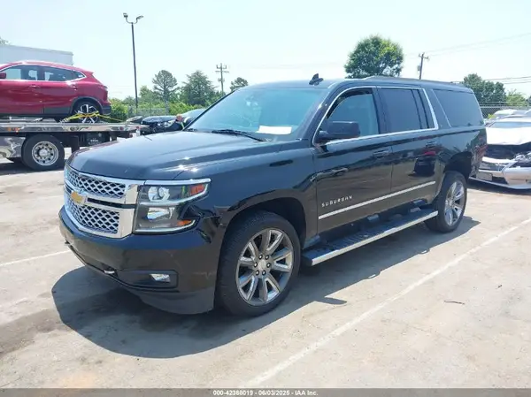 1GNSKHKC2KR294533 2019 CHEVROLET SUBURBAN - Image 2