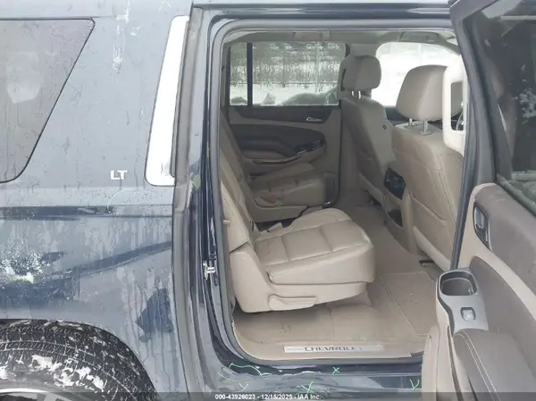 1GNSKHKC2KR302100 2019 CHEVROLET SUBURBAN - Image 8