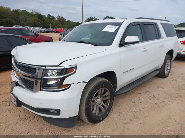 1GNSKHKC2KR346906 2019 CHEVROLET SUBURBAN - Image 2